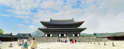 รูปประกอบวันที่ 2